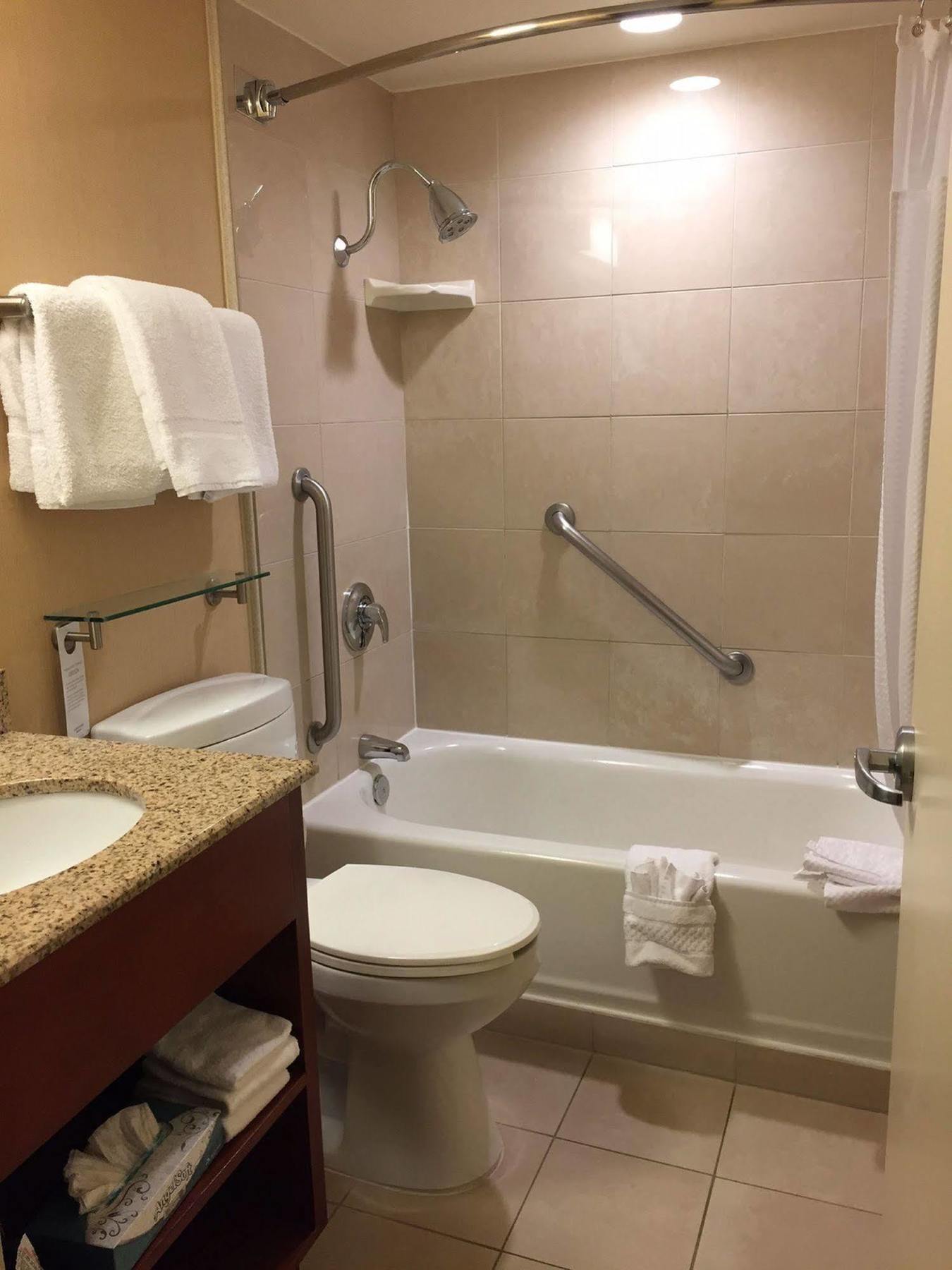 Courtyard By Marriott Los Angeles Pasadena/Monrovia Bagian luar foto
